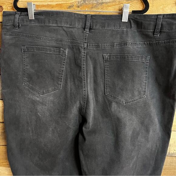 Avenue Black Wash Bootcut Jeans Size 22 Tall - Picture 6 of 11